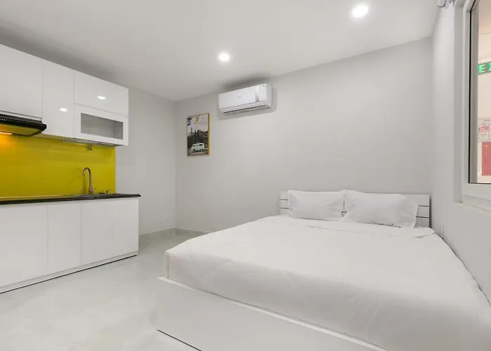 Oyo 878 Goldenhome