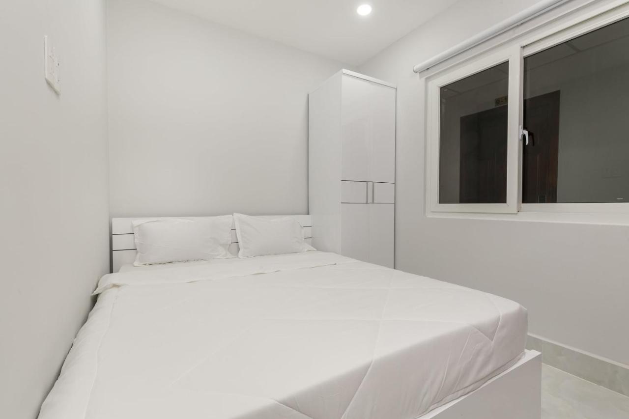 Oyo 878 Golden Hotel