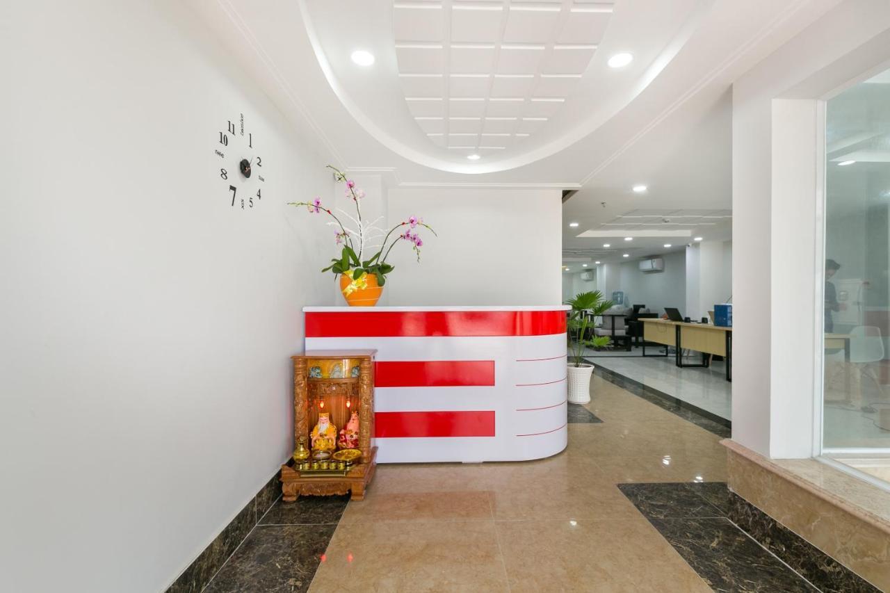 Oyo 878 Golden Hotel